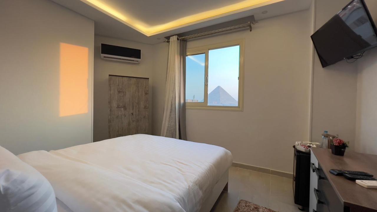 Pyramids Tower View Inn Nazlat as Sammān Εξωτερικό φωτογραφία