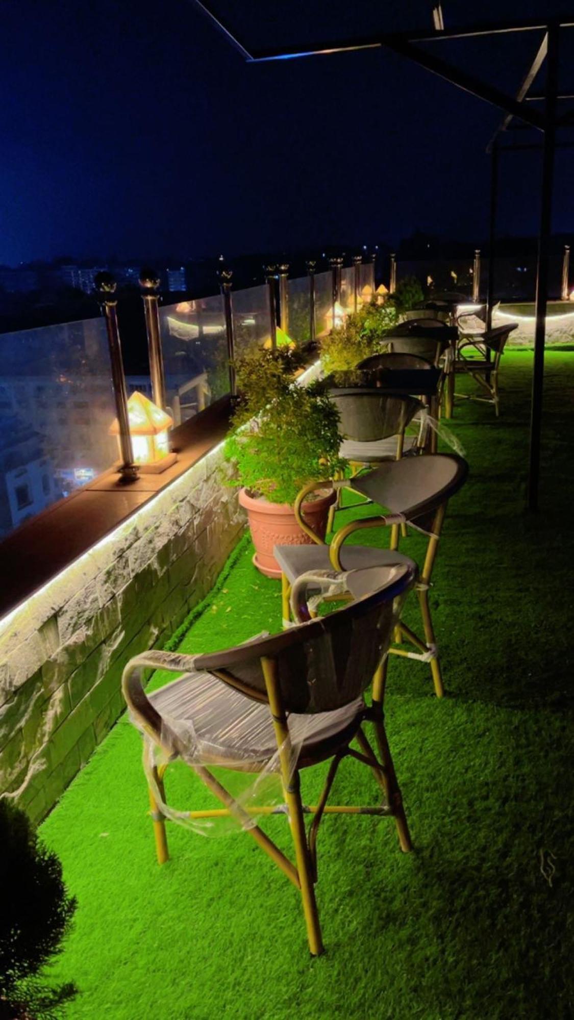 Pyramids Tower View Inn Nazlat as Sammān Εξωτερικό φωτογραφία