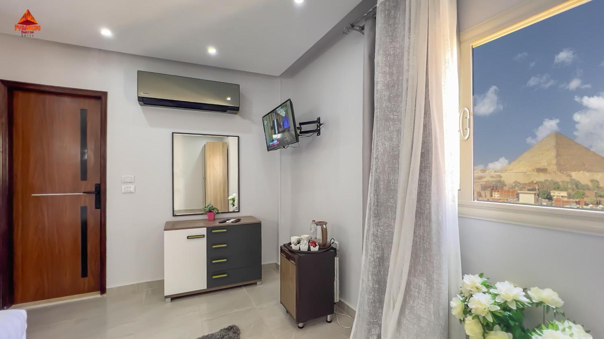 Pyramids Tower View Inn Nazlat as Sammān Εξωτερικό φωτογραφία